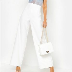 NWT White wide leg pants